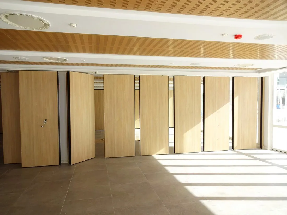 Cloison mobile installée à l'Hôtel Sirenis Ibiza