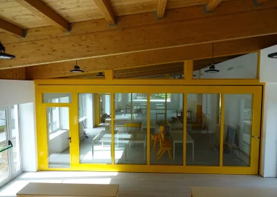 Partitionnement modulable et lumineux en milieu scolaire